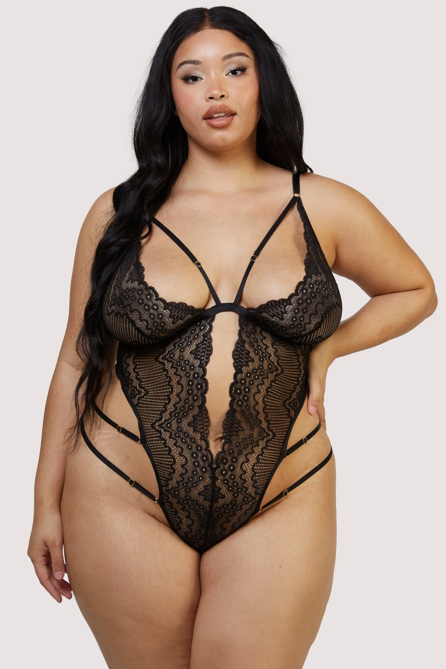 Wolf & Whistle Skylar Lace and Mesh Triangle Body